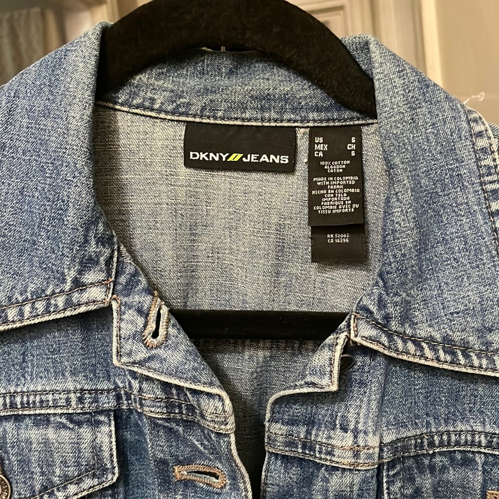 DKNY DENIM JACKET SMALL